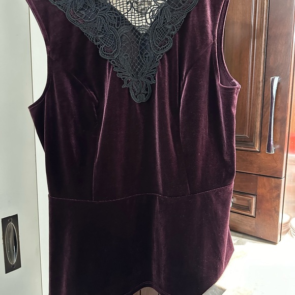 LeChateau Velour sleeveless Peplum top US L🌸 - Picture 8 of 8